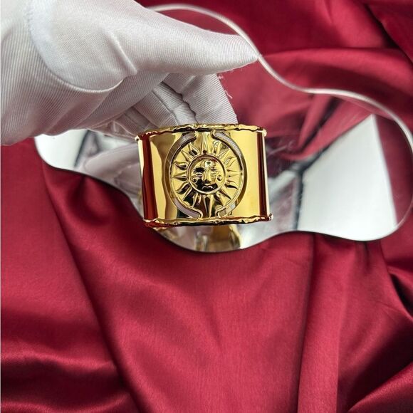 Golden Solstice: Sculptural Sun Emblem Cuff Bracelet Antropologie - Picture 5 of 11
